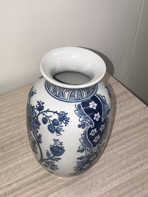 Nanjing Bulb Vase 22cms tall. Antique-inspired charm. Whether displayed empty or filled with a vibrant collection of flowers