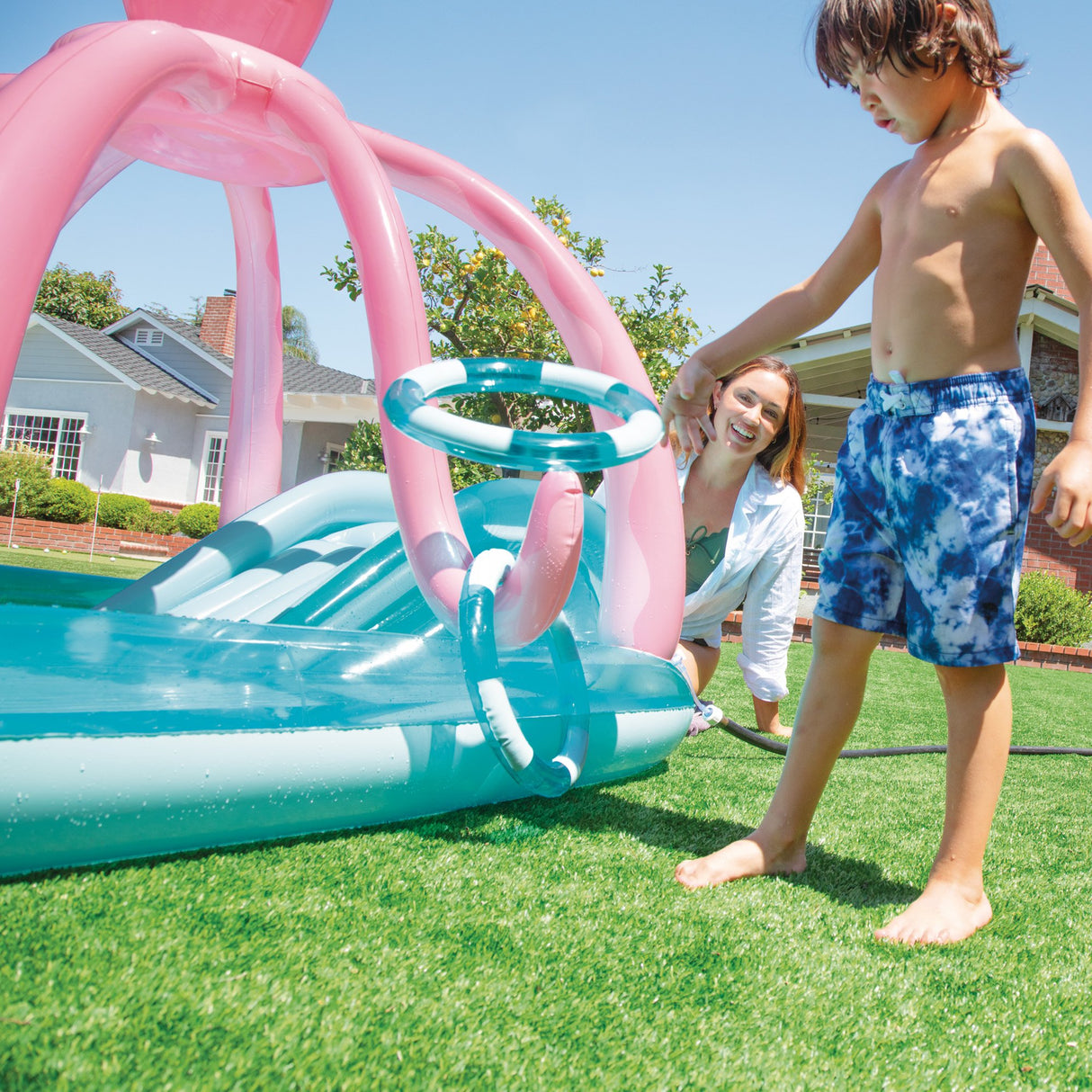 Intex Play Centre Kiddie Pool - Friendly Octopus