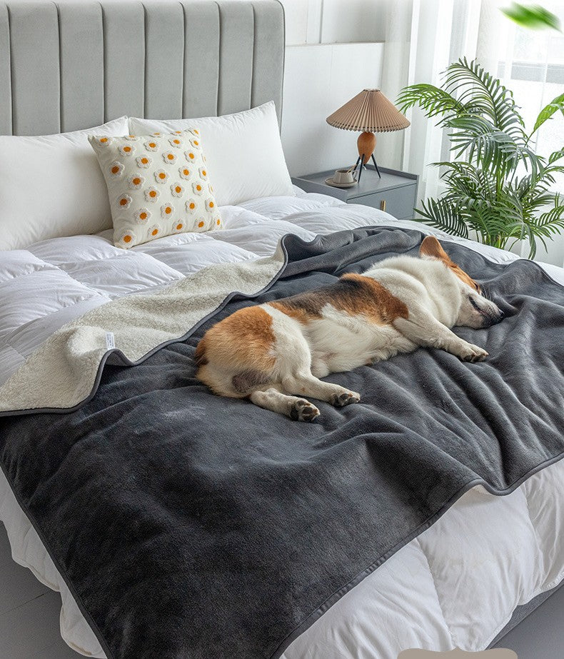 Premium Waterproof Reversible Pet Dog Blanket Bed Protects Couch Bed from Spills
