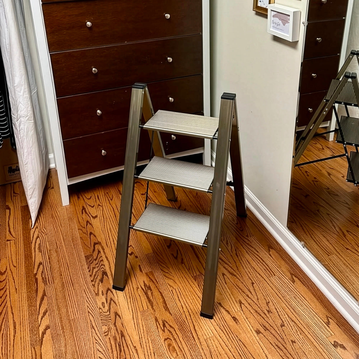 3 Step Ladder Foldable Lightweight – Anti-Slip Safety Stool for Home & Office