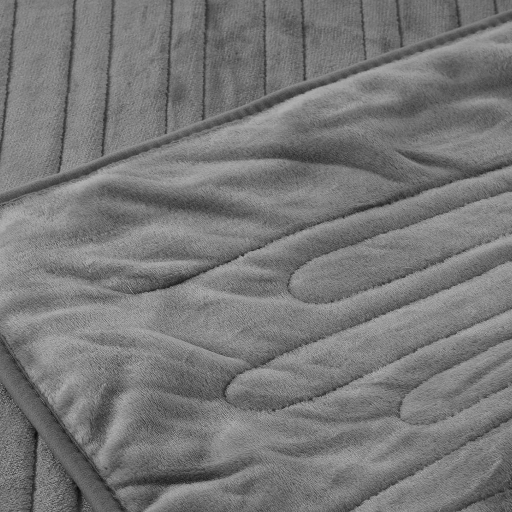 Bedra Electric Heated Throw Rug Washable Silver