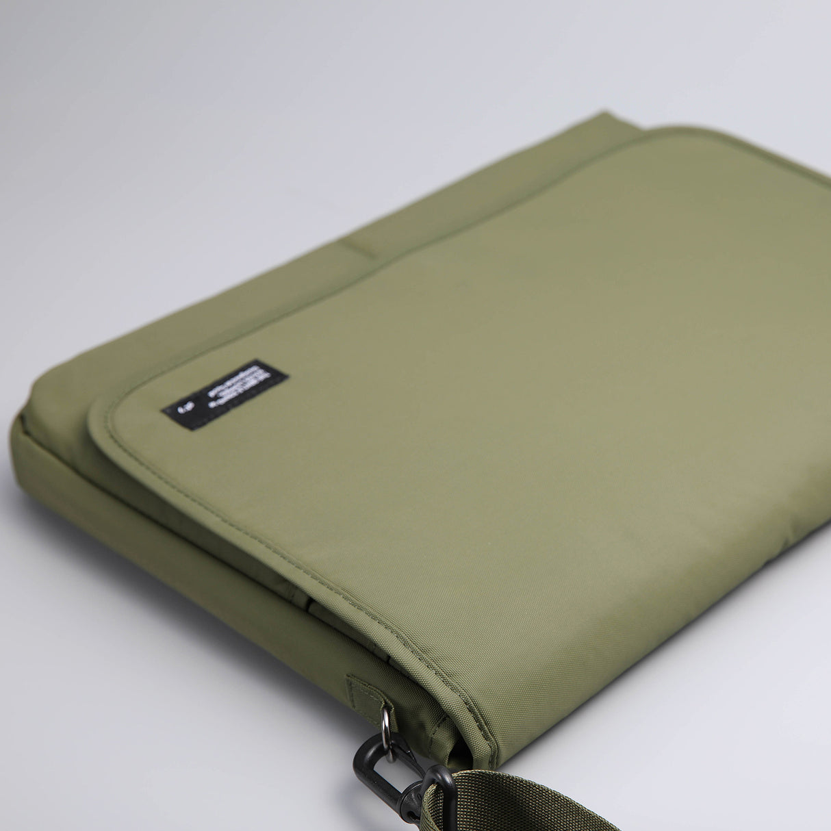 Large 15/15.6 inch Laptop Sleeve with Strap LATO - KHAKI