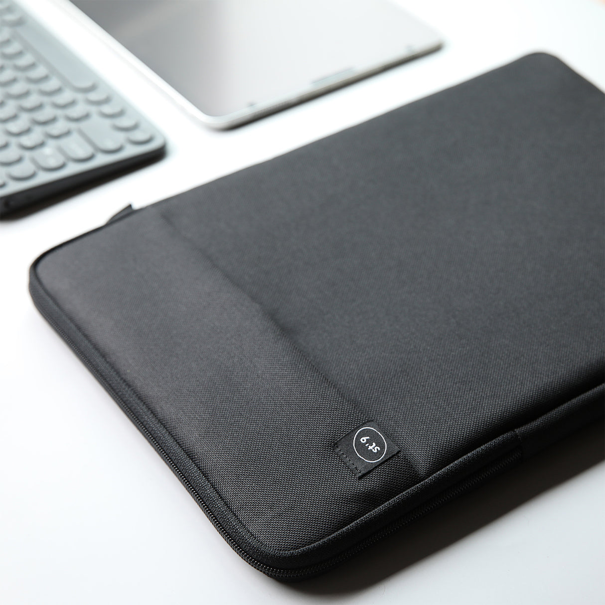 Large 15 inch Laptop Sleeve LUKE - BLACK