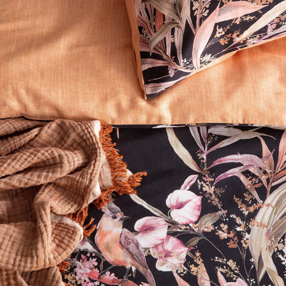 300 TC Grevillea Cotton Reversible Onyx Quilt Cover Sets by Renee Taylor King