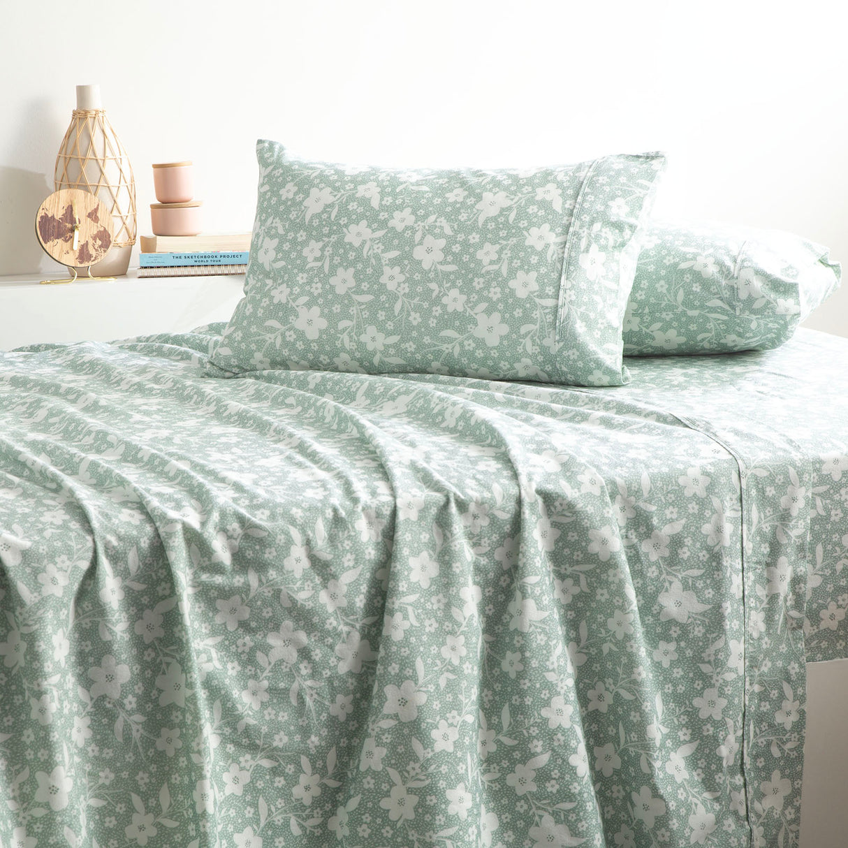 Botanica 175 GSM Egyptian Cotton Flannelette Sheet Set by Park Avenue Mega King