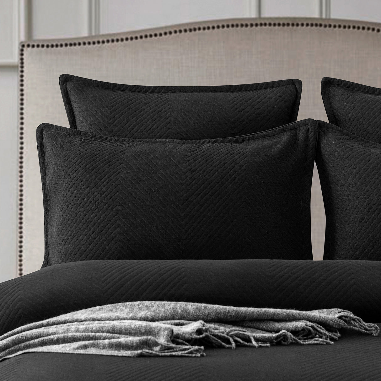 Chevron Jacquard Black Quilt Cover Set by Renee Taylor Queen