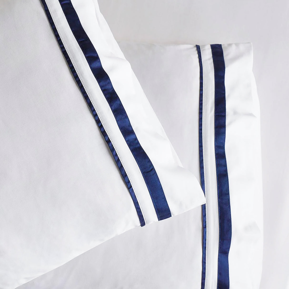 Cloud 1000 TC Egyptian Cotton White Navy Deep King Sheet sets by Renee Taylor