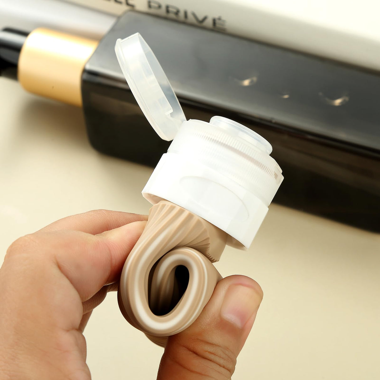 16-Piece Travel Bottle Set with Leak-Proof Silicone Squeeze Bottles – Reusable Toiletry Containers for Shampoo, Lotion, Makeup Remover (Cream) | Other Colors Available in Store