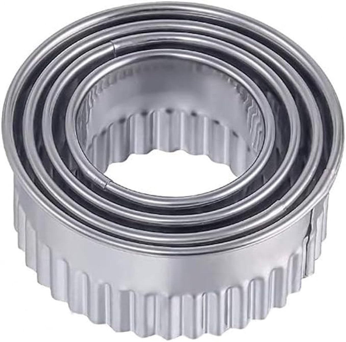 4 Pieces - Cookie Cutter - Round - Cookie Cutters - Cookie Cutters - Φ75/65/54/43mm - Serrated Edge - Silver - Stainless Steel