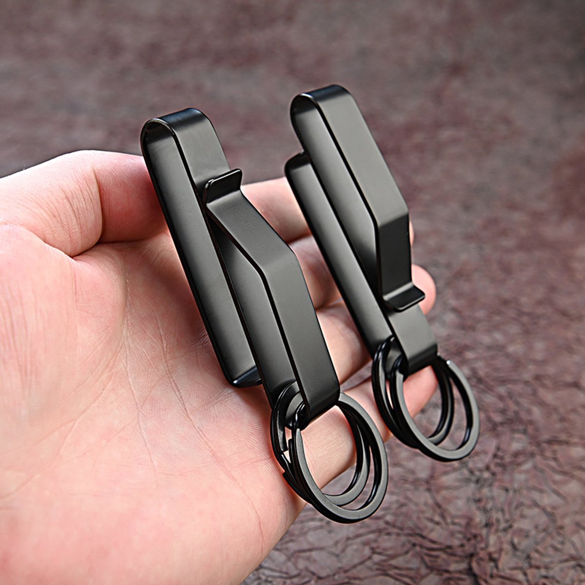 Keychain - 2 Pieces - Belt Keychain - Tactical Keychain - Duty Belt Keychain - Key Clip - Key Ring - Belt Clip - With Keyrings - Stealth Belt Loop Keychain Holder - 7.3*1.2*2.3 cm - Black