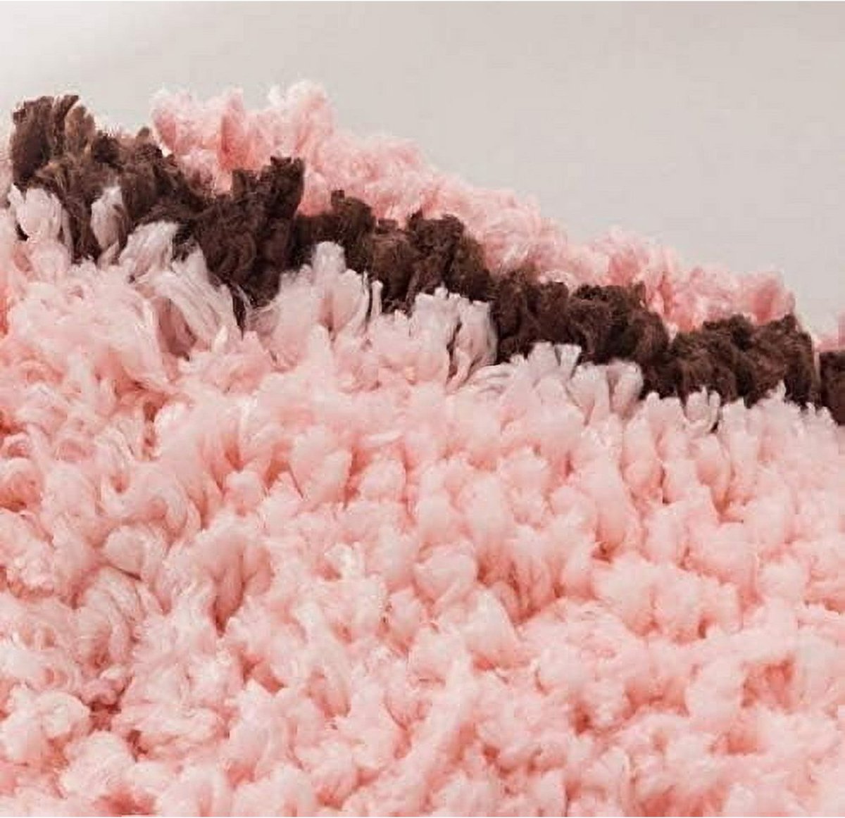 17.7*25.6in Thick and soft pink bath mat with pig motif - bathroom showroom - non-slip bath mat - home decoration - (sleeping pig)