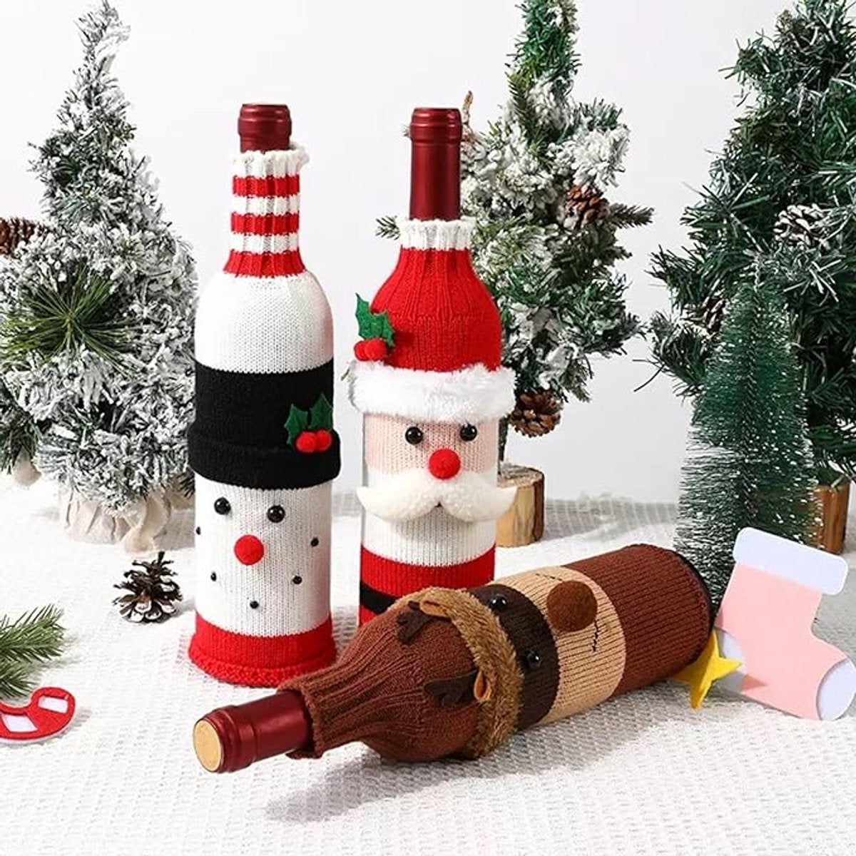 Wine Bottle Cover - Christmas Wine Bottle Cover - Hand-Knitted Cartoon Decorated Bottle Cover - Christmas Gifts for Adults - Perfect for Holiday Party Decorations (3-Piece Set)