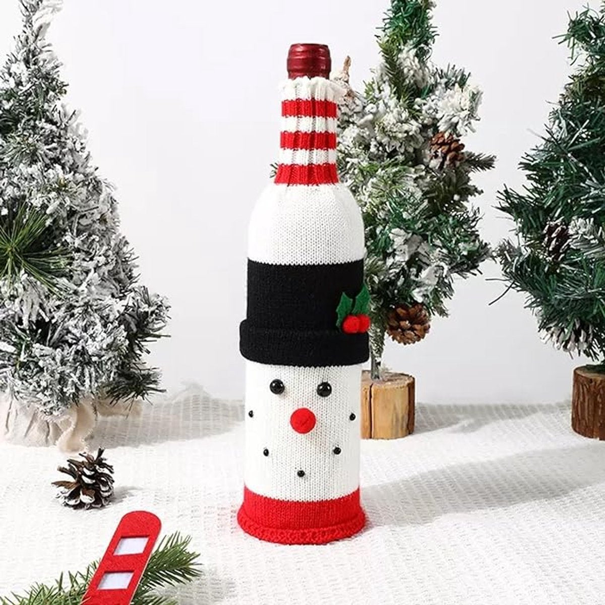 Wine Bottle Cover - Christmas Wine Bottle Cover - Hand-Knitted Cartoon Decorated Bottle Cover - Christmas Gifts for Adults - Perfect for Holiday Party Decorations (3-Piece Set)