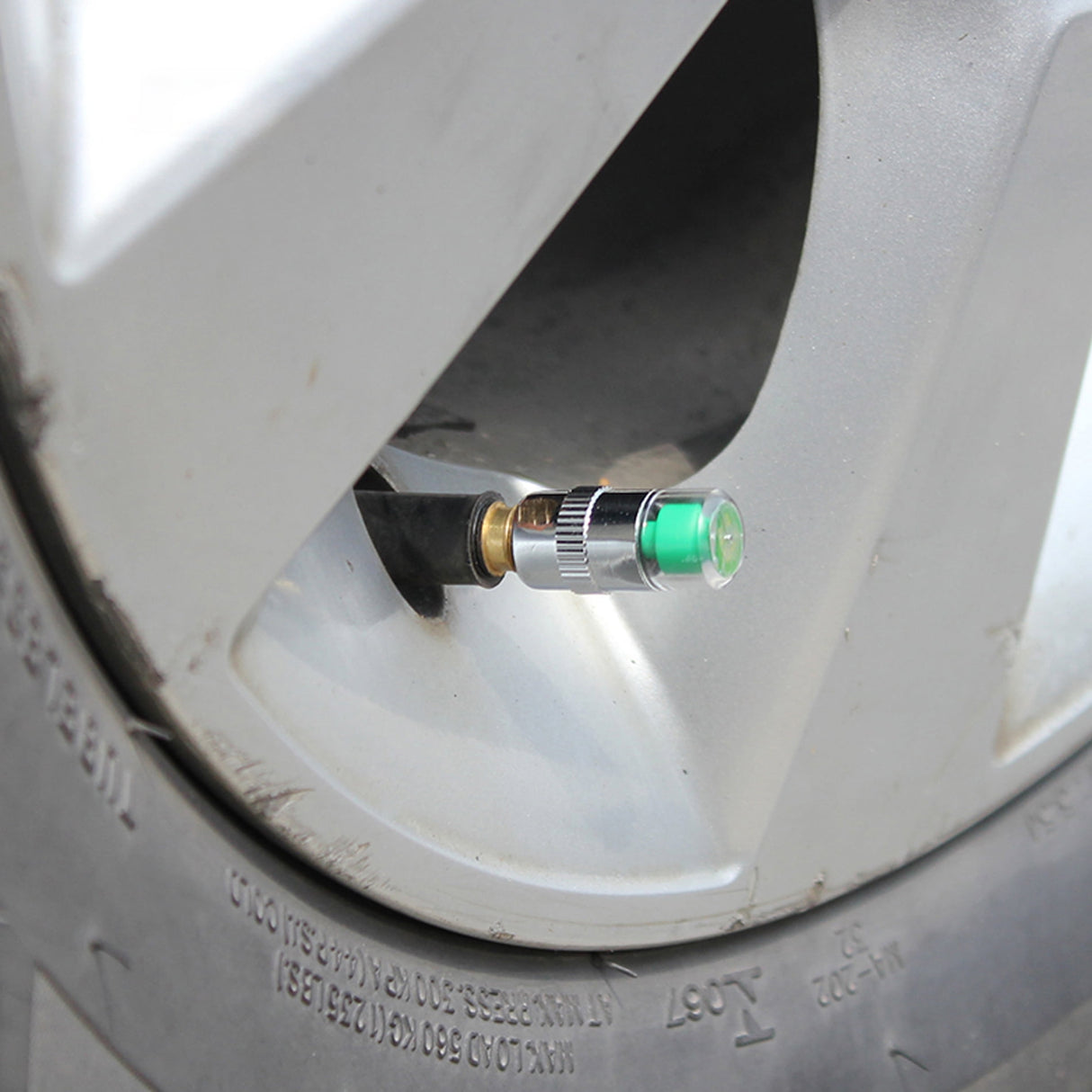 4pcs Car Tire Pressure Monitor Gauge Valve Stem Caps Sensor Indicator 3 Color Eye Alert