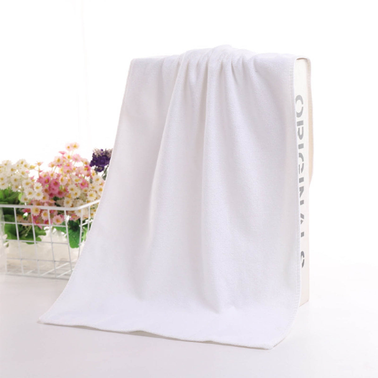 Microfiber Towel 29.5x13.8", 2 PACK Soft Lightweight Bath Towels Quick-Drying Towels Highly Absorbent Wash Cloths, Towels for Bathroom, Body, Gym, Shower, Hotel(White) A_#White【2pcs】