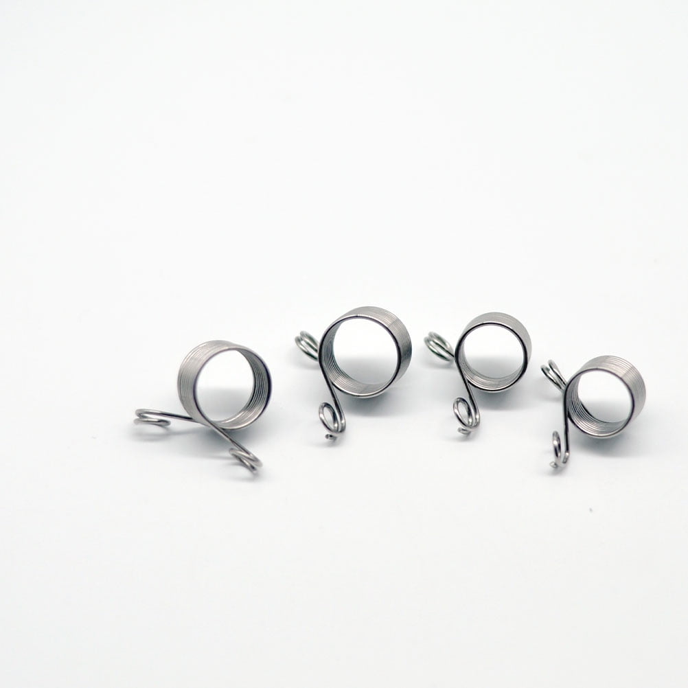 2 Pcs DIY Yarn Strand Guide Metal Yarn Threader Finger Ring Wool Thread Thimble Knitting Sewing Accessories Wool Weaving Tool (Large and Small Style) 1.9X1.1X1.1cm Silver