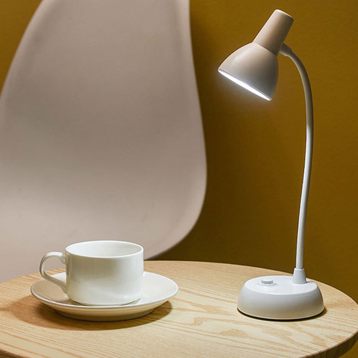 LED Desk Lamp with USB Charging Port, Auto Dimming Task Lamp, Flexible Gooseneck Table Light for Dorm Bedside, Adapter Include, White, Desk Lamp with Flexible Gooseneck Hose Neck White