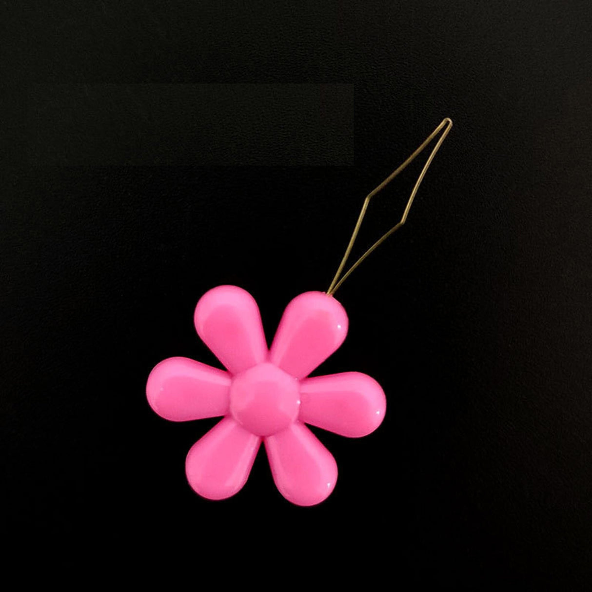 Embroidery Needle Threader Tool Plastic Flower Head Sewing Machine Needle Threader for Hand Sewing Cross Stitch Craft Knitting Quilting (Mix Colors) One Size Pink1