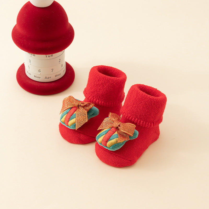 Baby Christmas Socks - Non-Slip Baby Socks - First Christmas - Warm House Socks - Snowman - Reindeer - Christmas Tree - Santa Hat - Christmas Gift - Booties - Winter Clothes - Maternity Gift - 3D Figures - Christmas Outfit - Red Mix - 6 Pairs