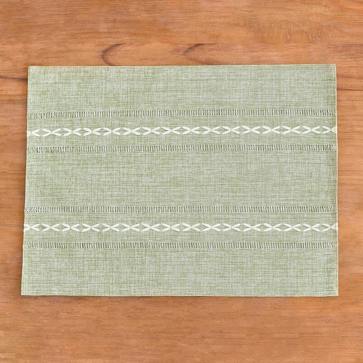 Sage Green Placemats Set of 4 - Washable Fabric Table Placemats, 35 x 48 cm