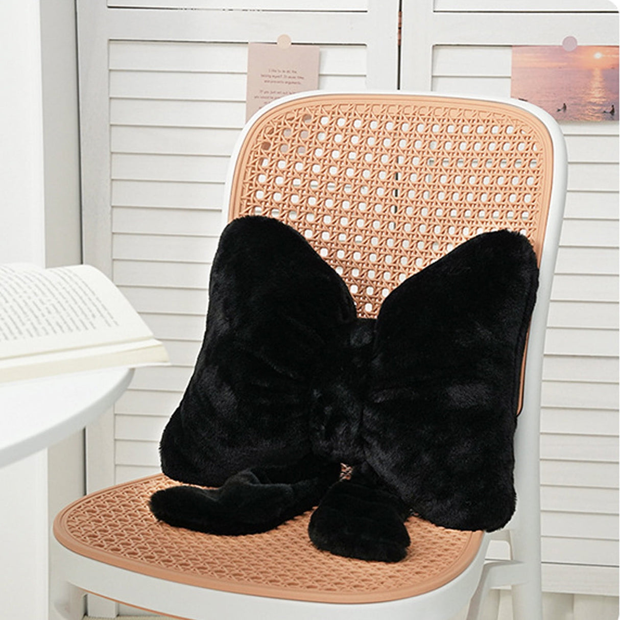 Bow Shaped Throw Pillow Soft Stuffed Bow Christmas Decorations Soft Furry Bow Throw Pillows Cute Bowknot Plush Pillow Home Decor for Couch Living Room Bed Black