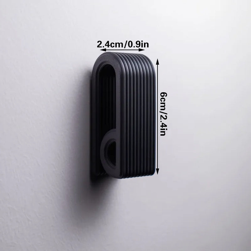 3D-printed press-lock towel hooks | Self-locking hooks, black