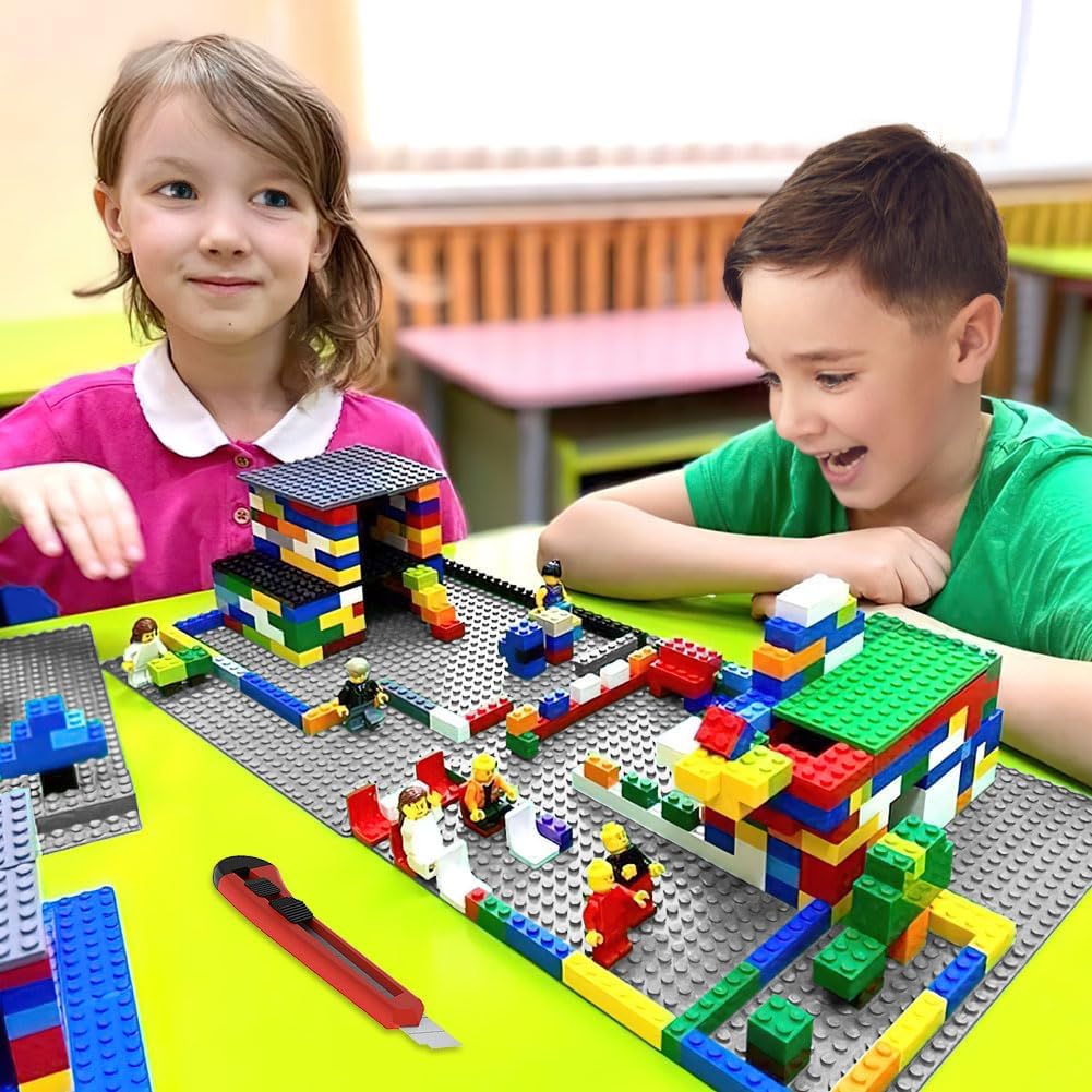 Building Plate, 4 pieces of classic base plates, 25.5 x 25.5 cm, base plate, compatible with all major brands, building toys for children 4 pieces light gray