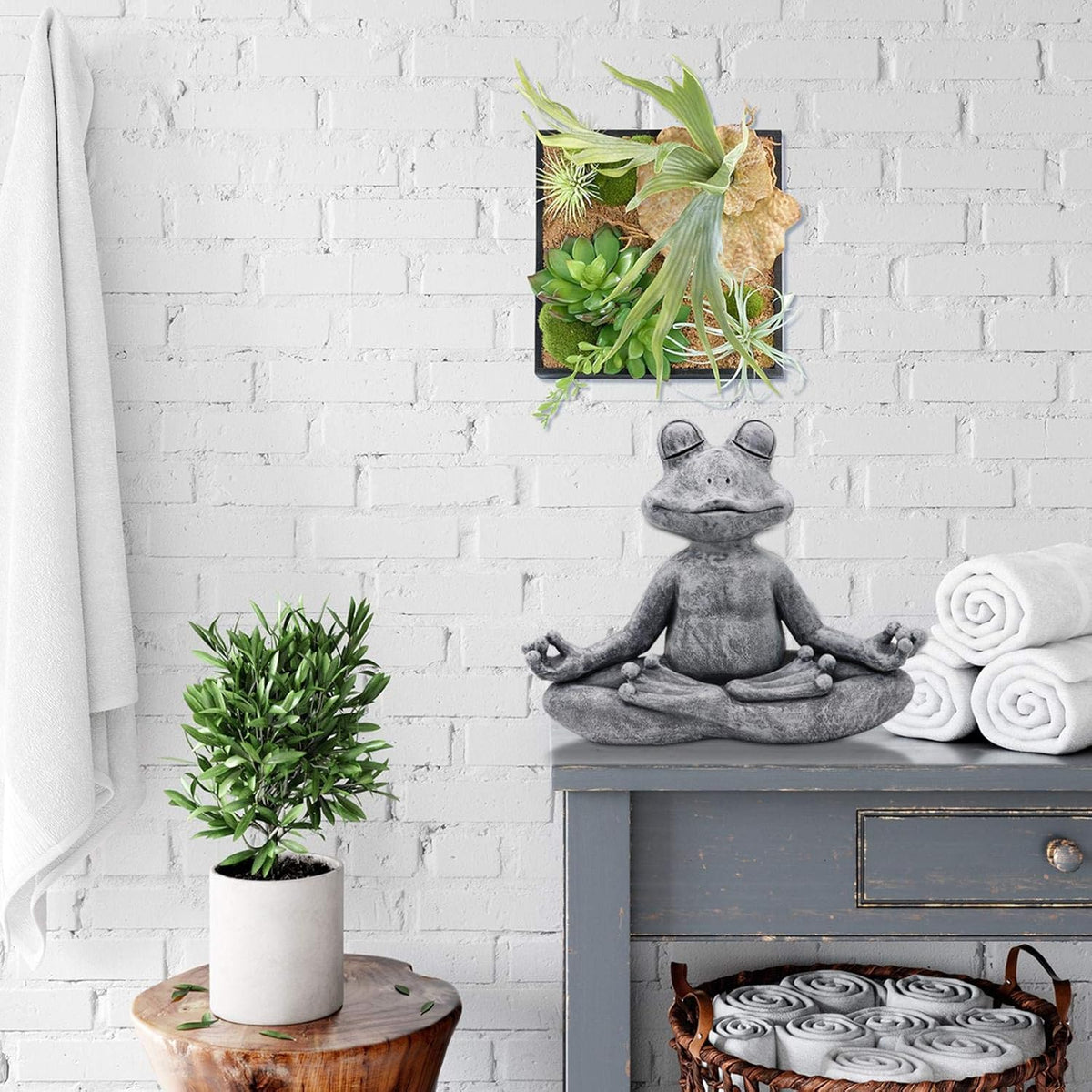 Meditating Frog Meditation Frog Outdoor Decoration Garden Statue Resin Ornaments Garden Courtyard Design