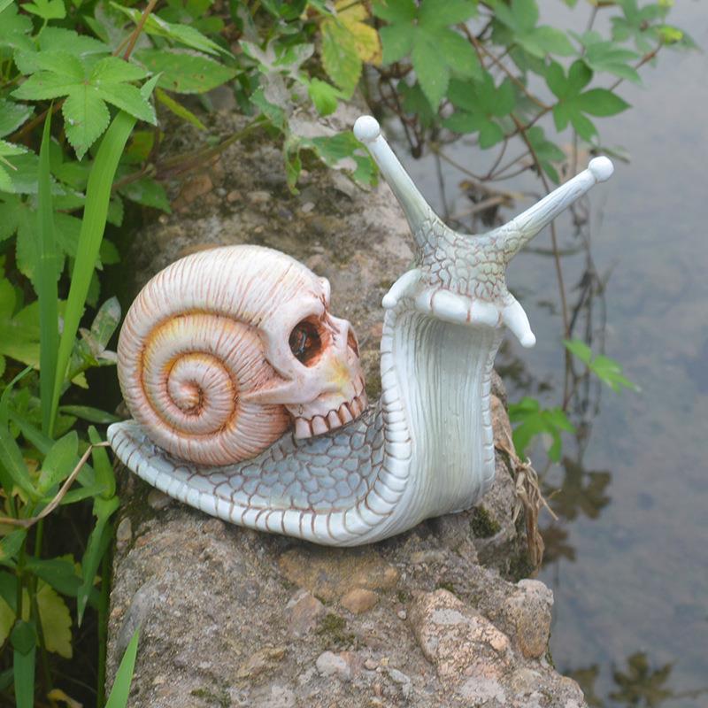 1-Pack Skeleton Snail Skull Sculpture Gothic Garden Home Decor, ZQKLA