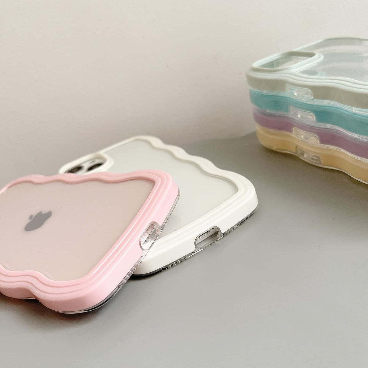 Transparent Cute Curly Simple Wavy Case, Aesthetic Design Bumper, Soft TPU for iPhone 14 Pro Max-White