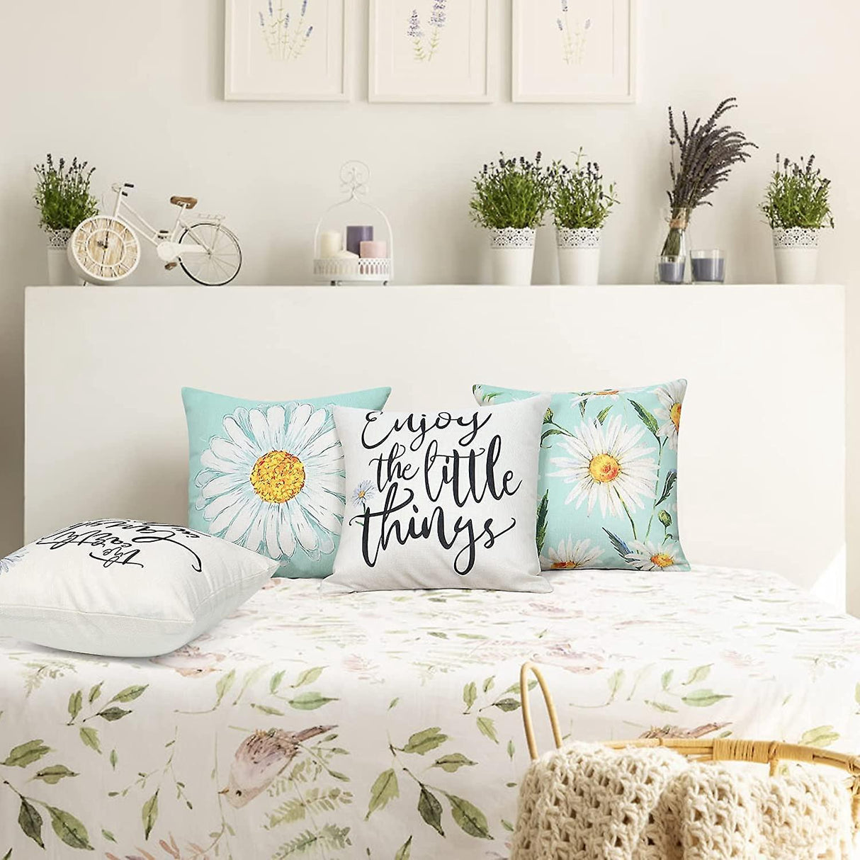 Cushion Cover 45 x 45 cm Set of 4 Decorative Cushions Daisy Cushion Cover Decoration Cotton Decorative Cushions for Garden Living Room Bedroom Modern