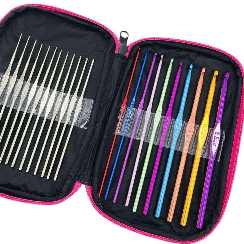 Crochet hooks knitting kit with markers and tape measure, multicolor
