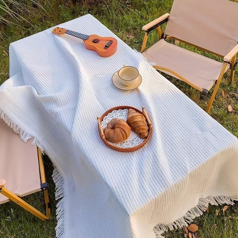 Outdoor Multifunctional Picnic mat, Picnic Blanket, Suitable for Camping, Picnic, Party, Hiking and Outdoor Activities(White | 35.5” × 70.8”)