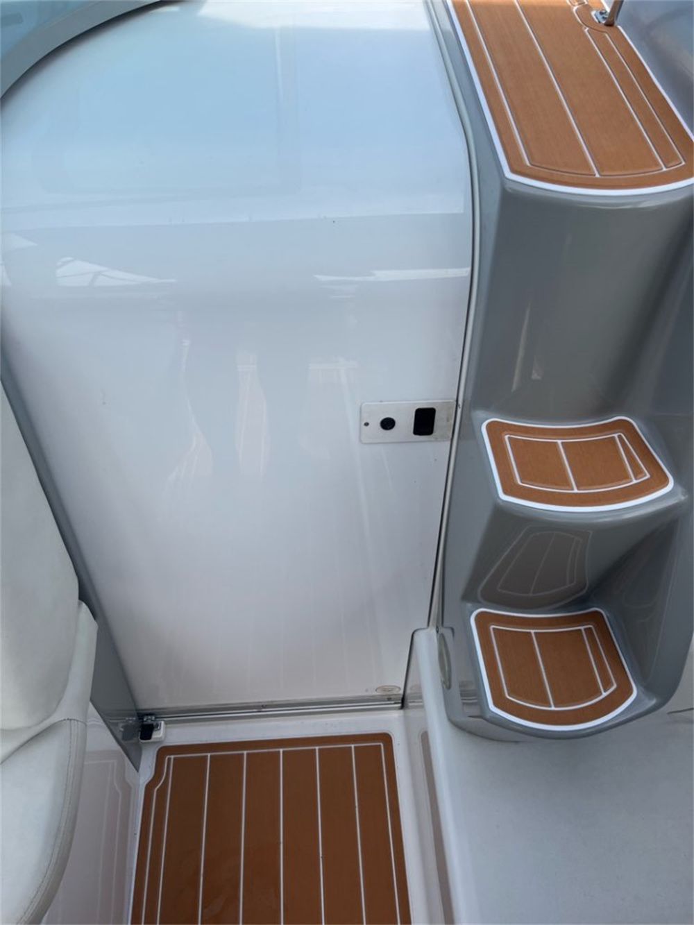 2000 Four Winns 298 Vista Swim Platform Cockpit Boat EVA Foam Teak Deck Floor SeaDek MarineMat Gatorstep Style Self Adhesive