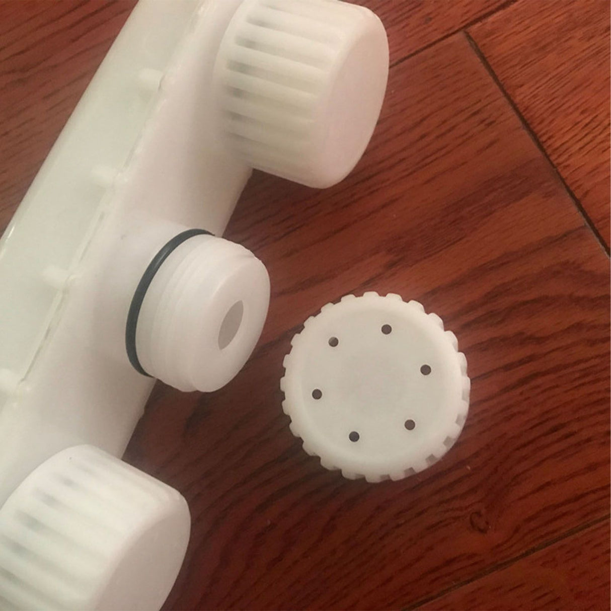 Sprinkler Head Plastic Multifunction Watering Misting Sprinkler for Garden Outdoor Agriculture Five Holes