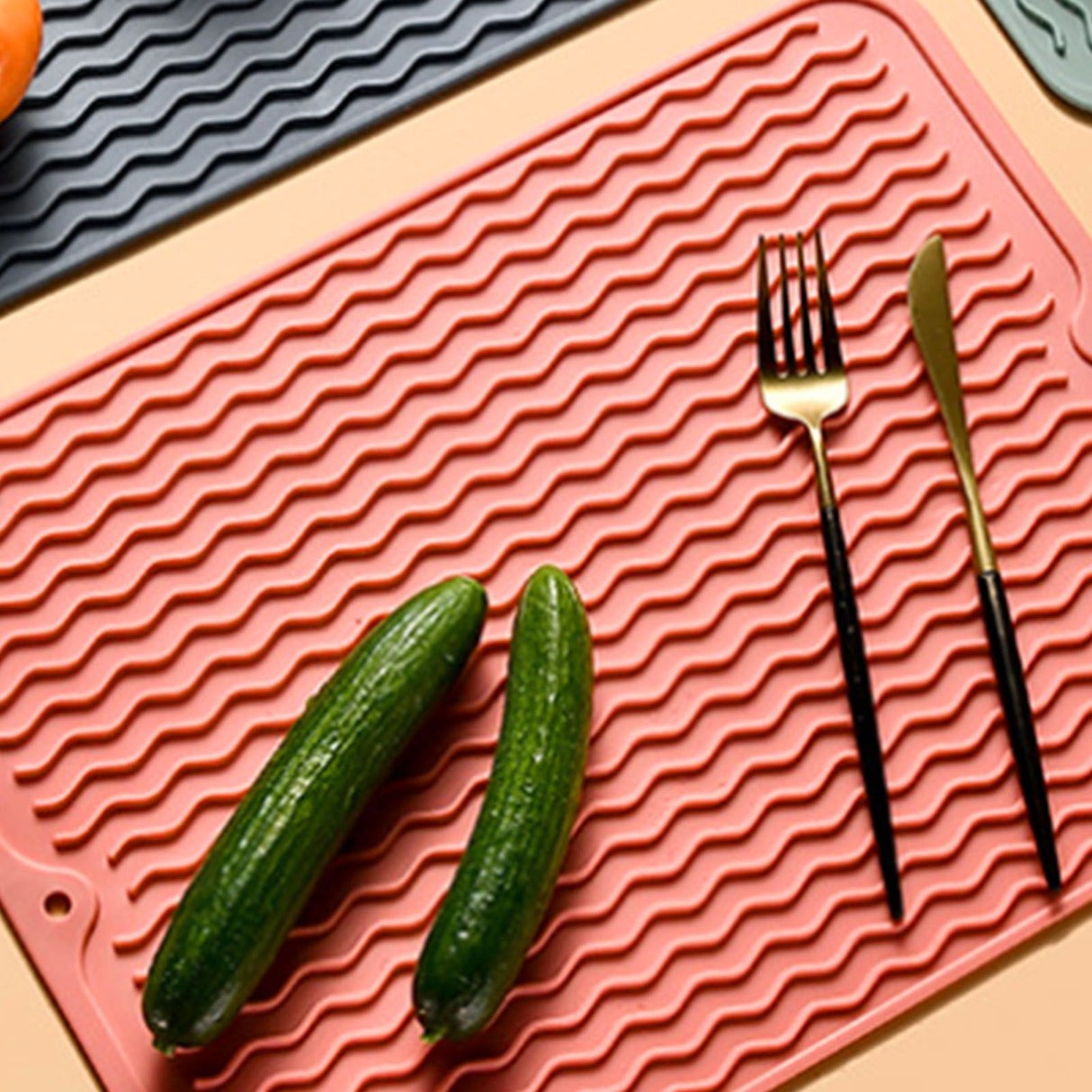 Table Insulating Rubber Mat Anti Slip Waterproof Heat Resistant Dish Drying Placemat for Kitchen Pink