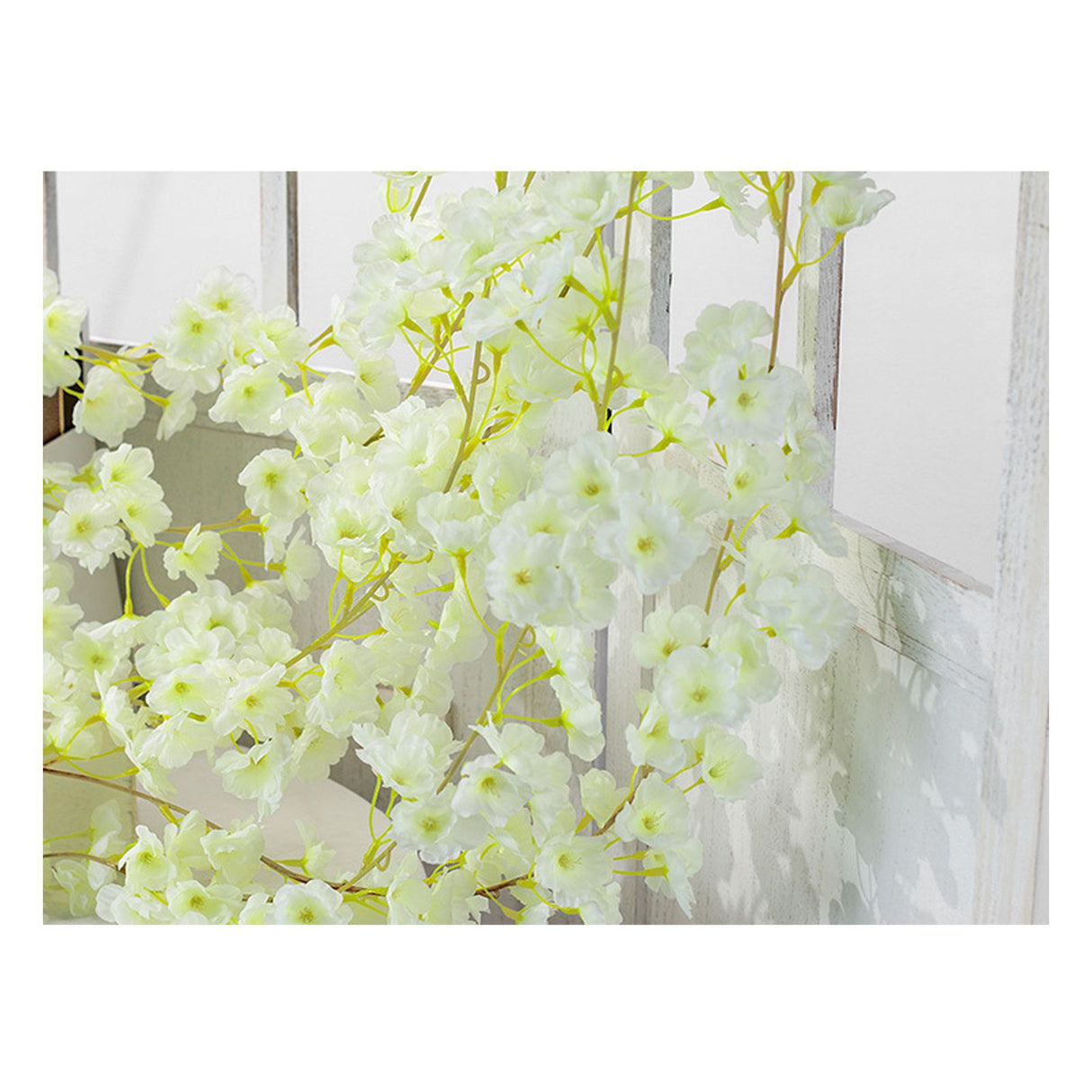 Artificial Flower Rattan Single 1.8m 135pcs Flowers Head Vivid Decorative Silk Plastic Hanging Fake Rattan for Decoration White