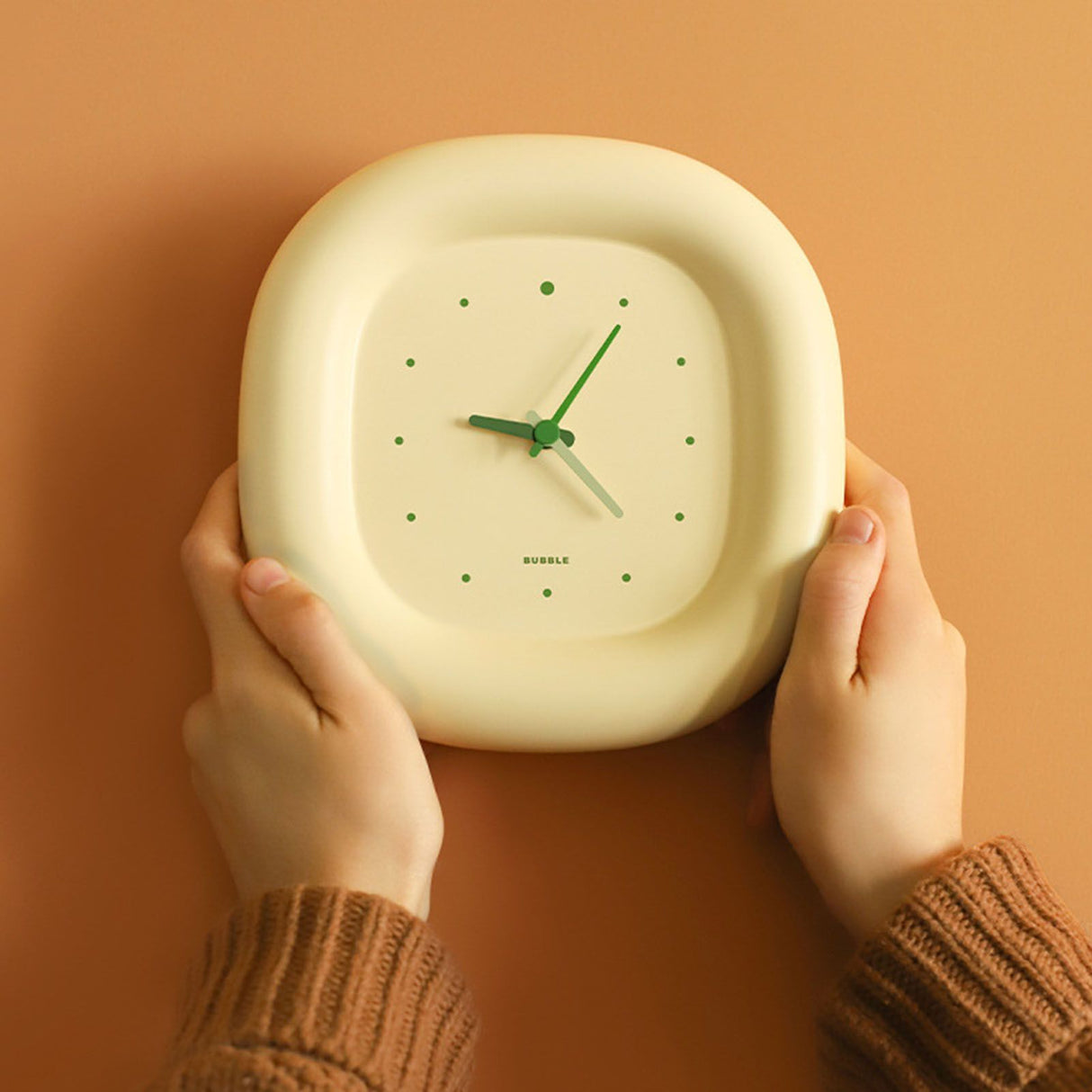 Cute Wall Clock Simple Lovely Vivid Colors Strong ABS Multifunction Kids Wall Clockfor Bedroom Office Indoor