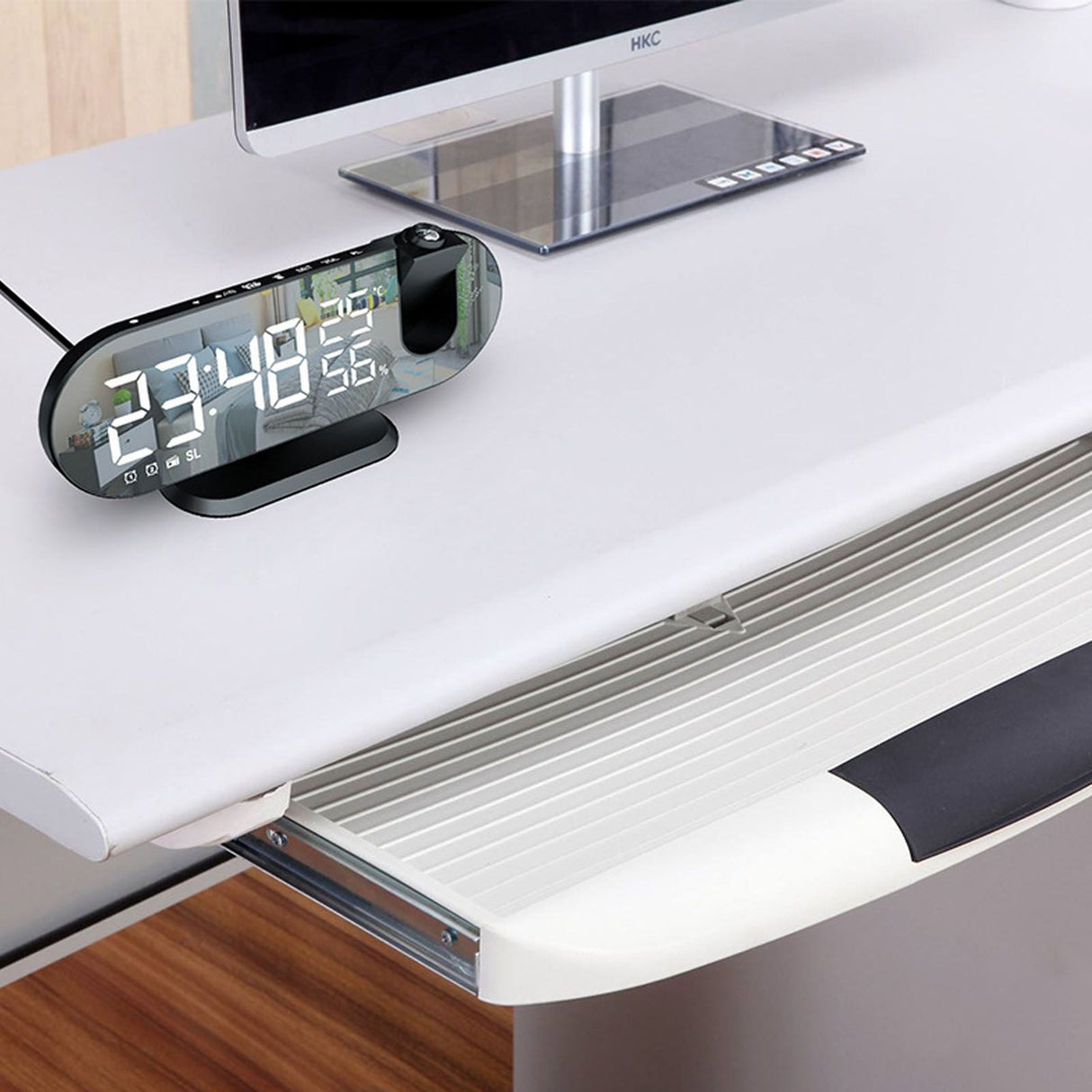 Projection Alarm Clock USB Powered Mirror Display Design High Brightness LED Light Source Ceiling Digital Alarm Clock