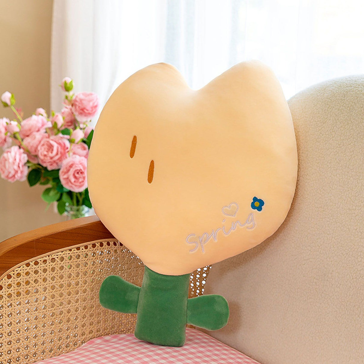 Flower Pillow Simulation Cute Cartoon Animation Flower Doll Sleeping Pillow Plush Toys Yellow L
