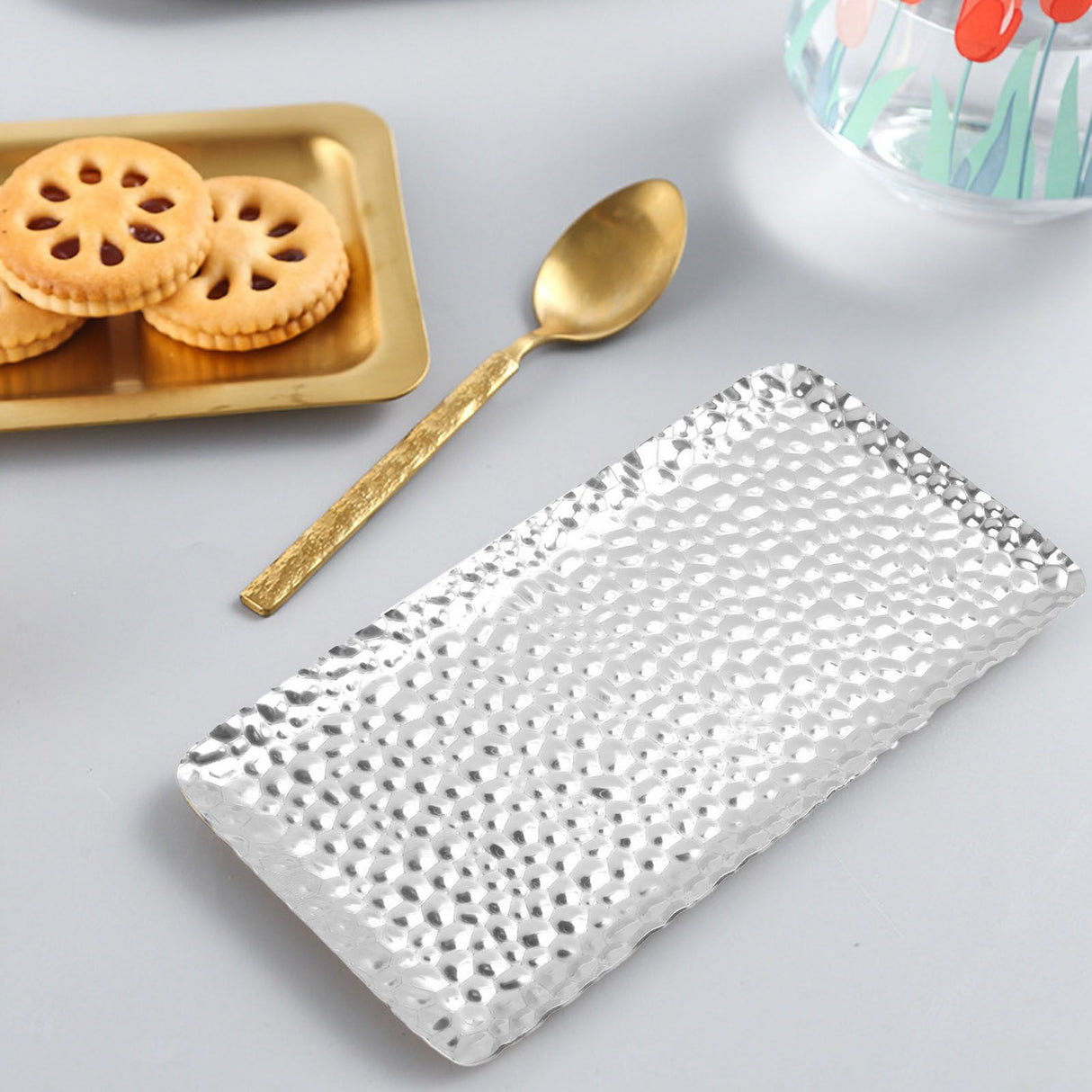 Hammered Tray Exquisite Odorless Stainless Steel Serving Tray for Living Room Bedroom Kitchen Bathroom 19.5x9.5cm Silver
