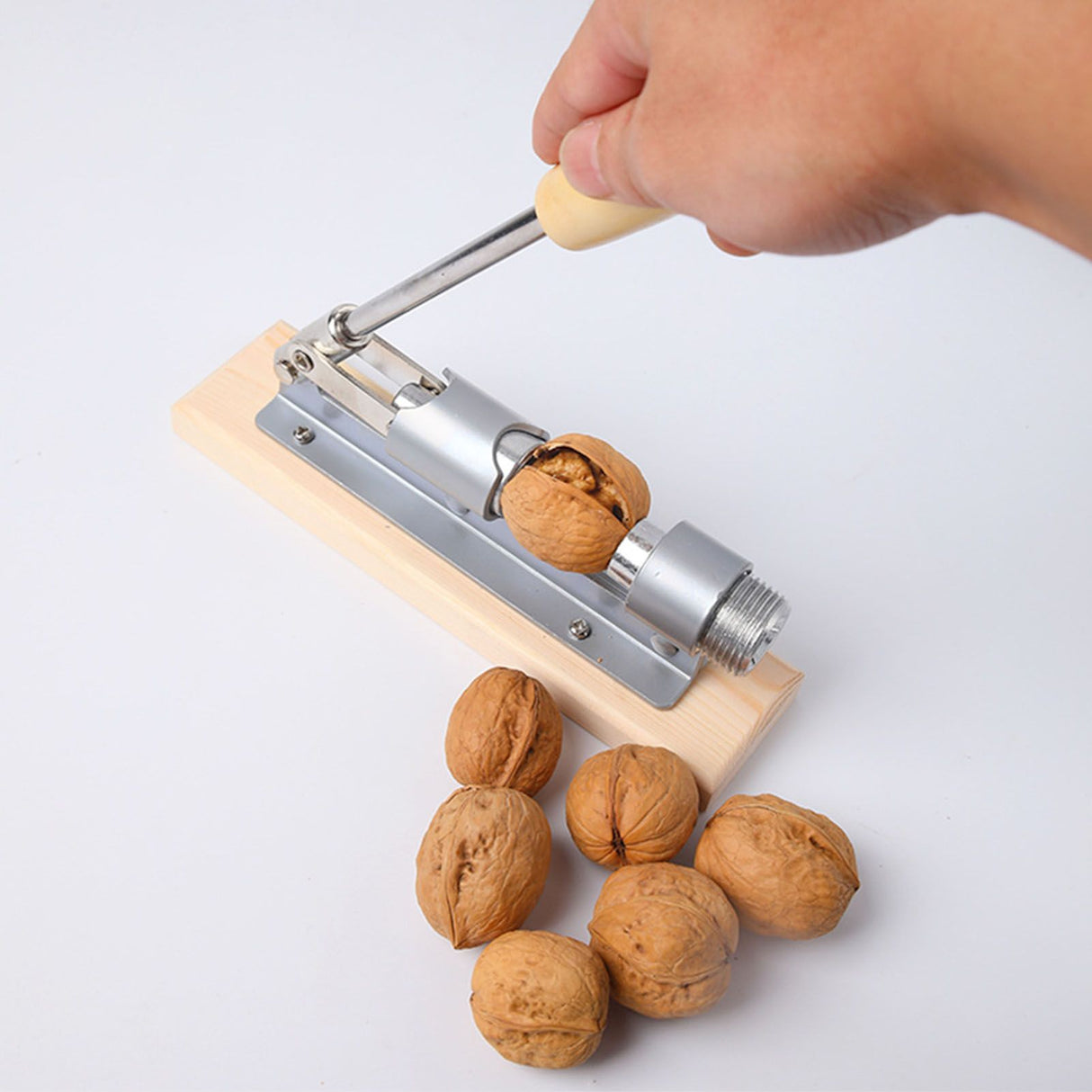 Pecan Nut Cracker Mechanical Regulable Design Wood Stainless Steel Walnut Plier Opener Tool