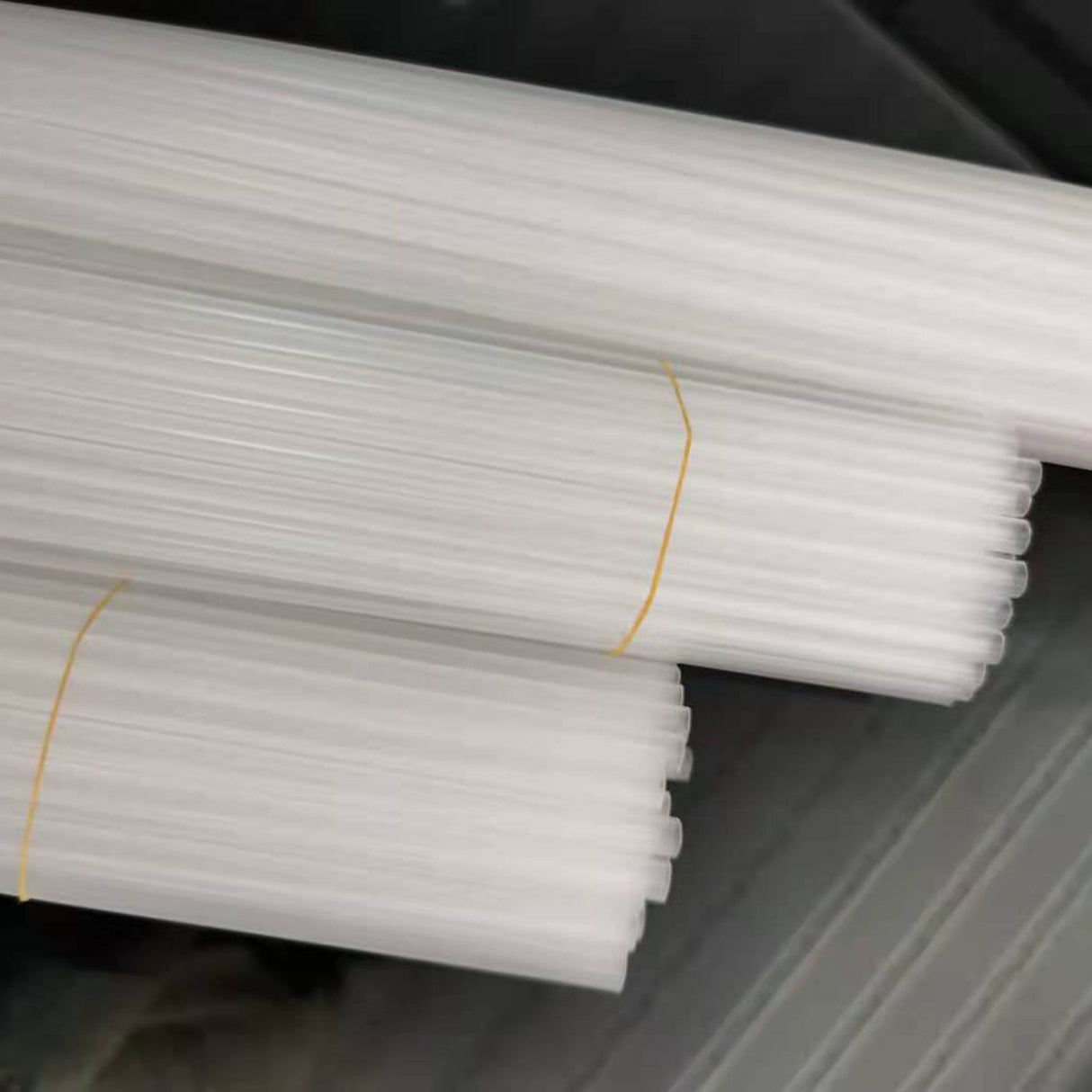 50Pcs Balloon Stick with Cup Transparent Thicken Balloon Stick Holder and Cup for Birthday Party Wedding 15.7 in