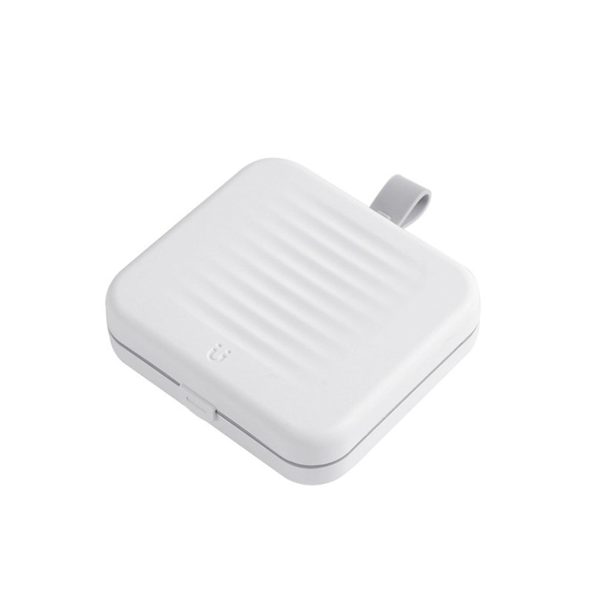 Magnetic Suction Sewing Box Portable Small Double Layer Magnetic Sewing Box Kit for Home Dormitory Travel White