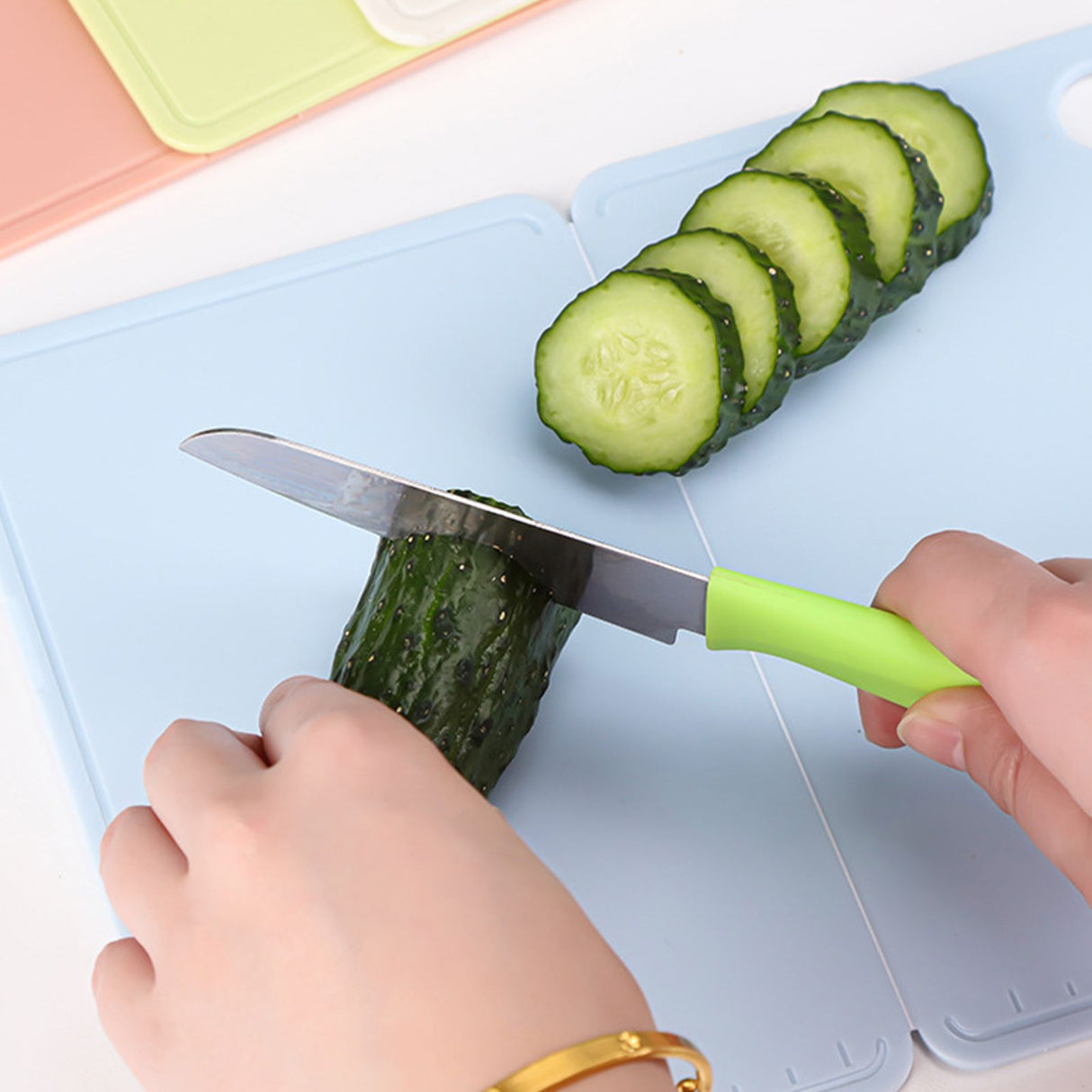 Foldable Kitchen Cutting Board Portable Plastic Fruit Chopping Board for Outdoor Picnic Camping Nordic Grey Blue 20x12.5x0.8cm