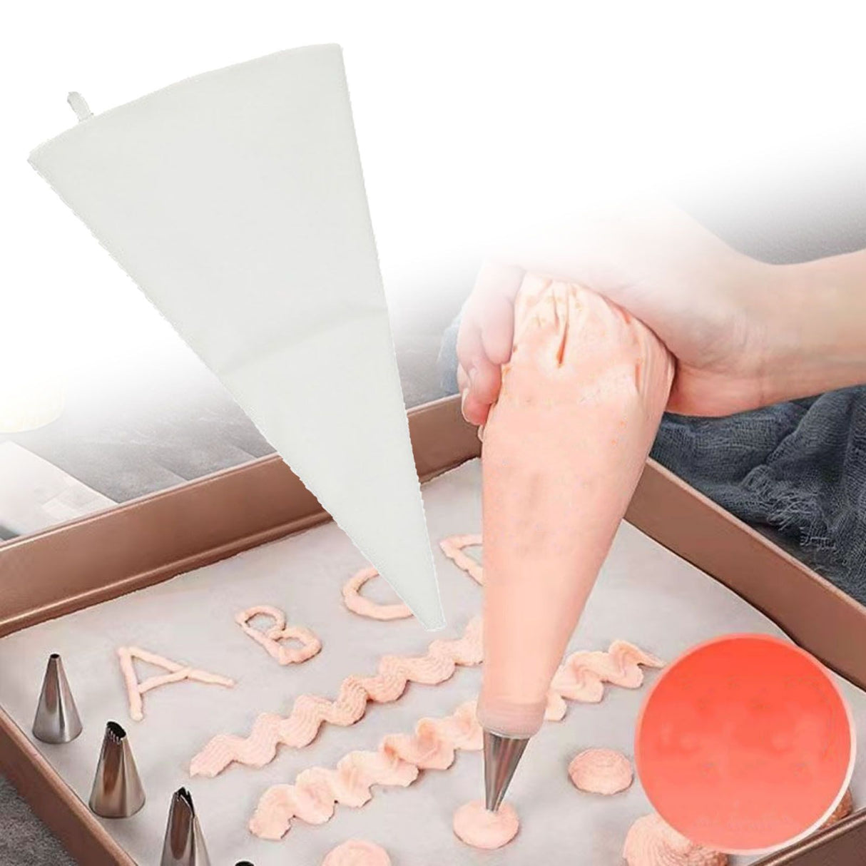 300pcs Piping Bags Disposable Thickened Food Grade Plastic Pastry Bags for Cake Cupcake Decorating L