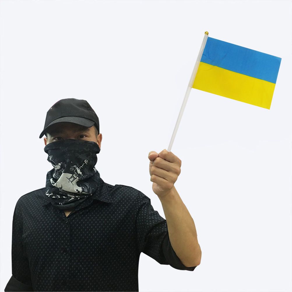 100Pcs Ukraine Hand Held Flags 21*30cm Ukrainian National Mini Stick Flags Party Festival Parades Parties Decor