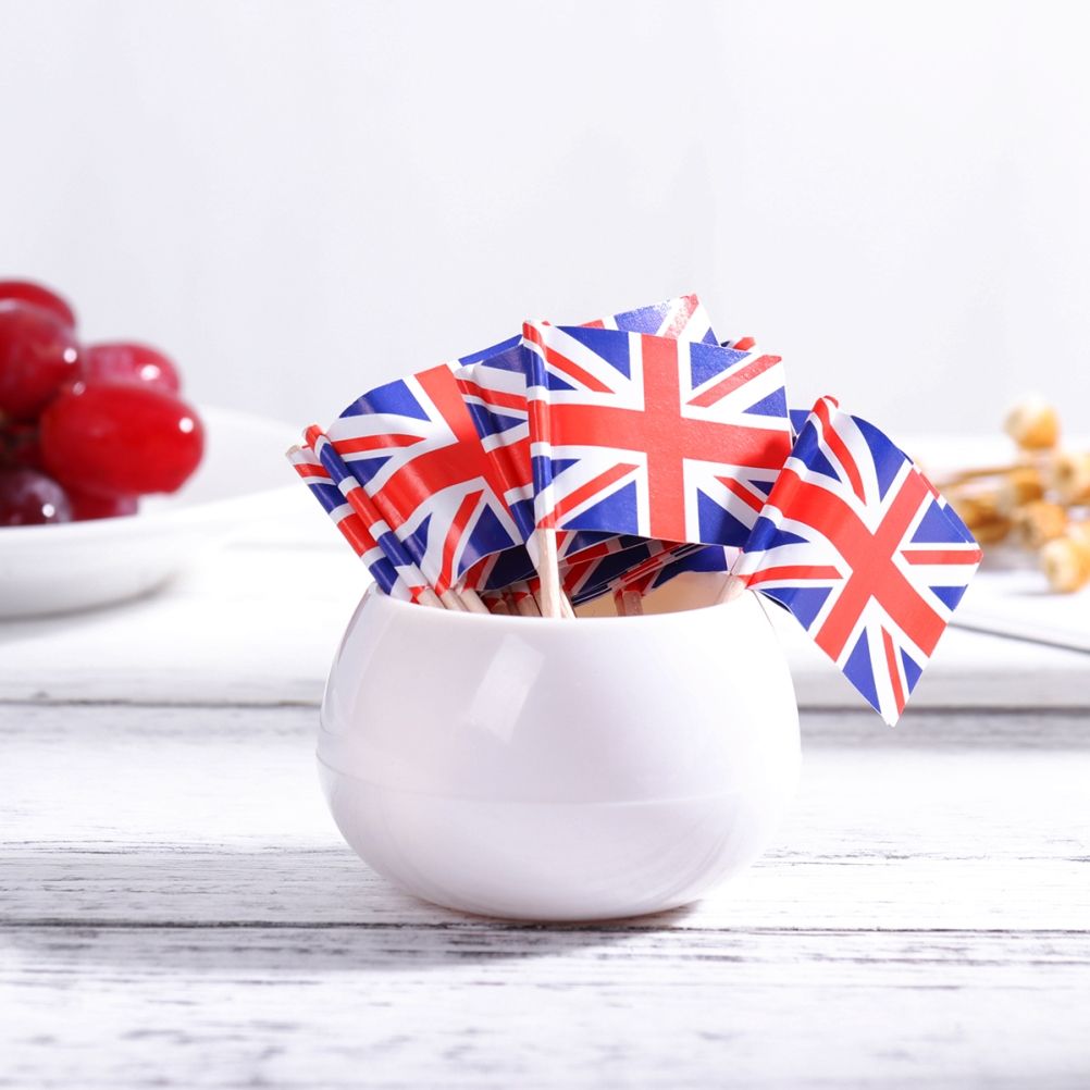 100Pcs Union Jack Mini Flags Hand Held British Toothpick Flags Cupcake Toppers UK Flags Fruit Sticks Party Decorations