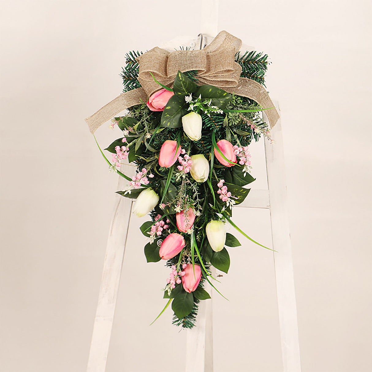 Simulation Wreath Door Hanging Wreath Artificial Decorative Wreath for Home Decoration
