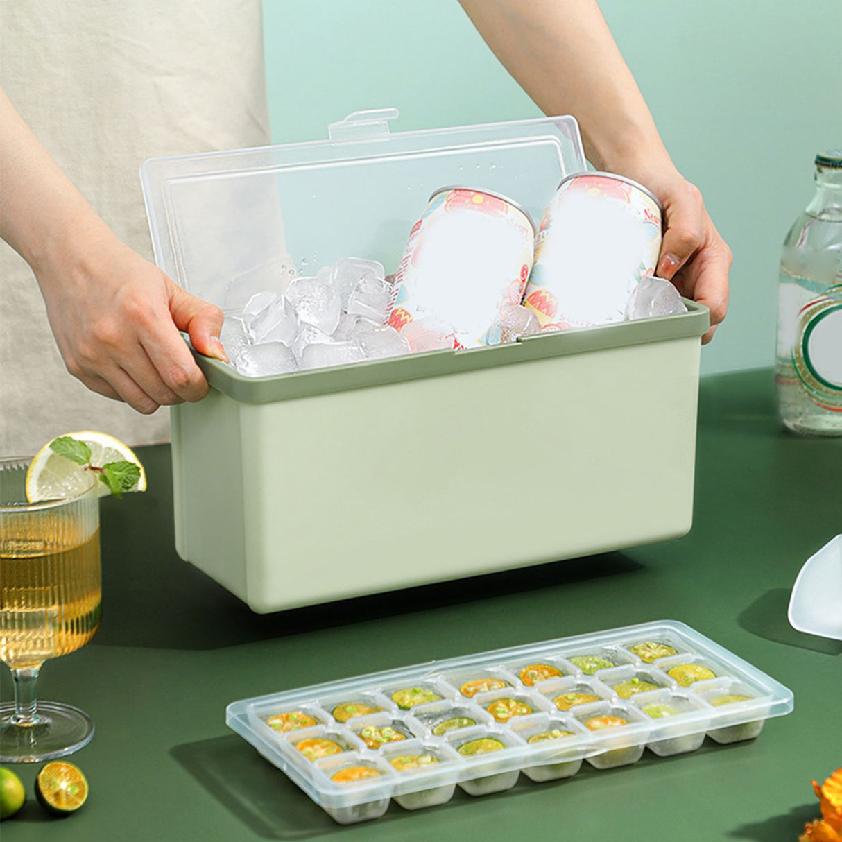 3 Layer Ice Cube Tray Large Capacity Easy Demoulding Pull Out Ice Cube Bin with Ice Shovel Lid for Yogurt Wine Summer 3 Layer Pull Out Ice Box Ice Shovel (Green)
